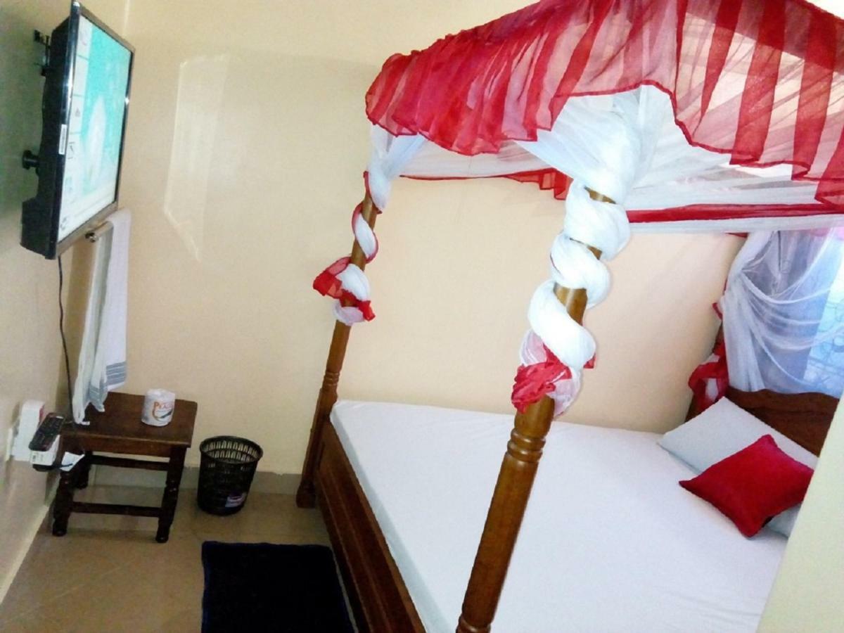 Mali Guest House Kisauni Luaran gambar