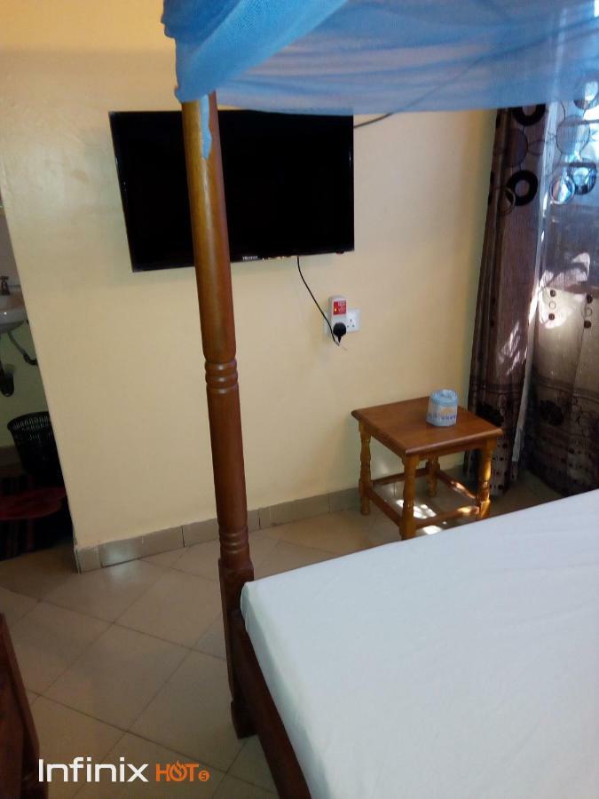 Mali Guest House Kisauni Luaran gambar