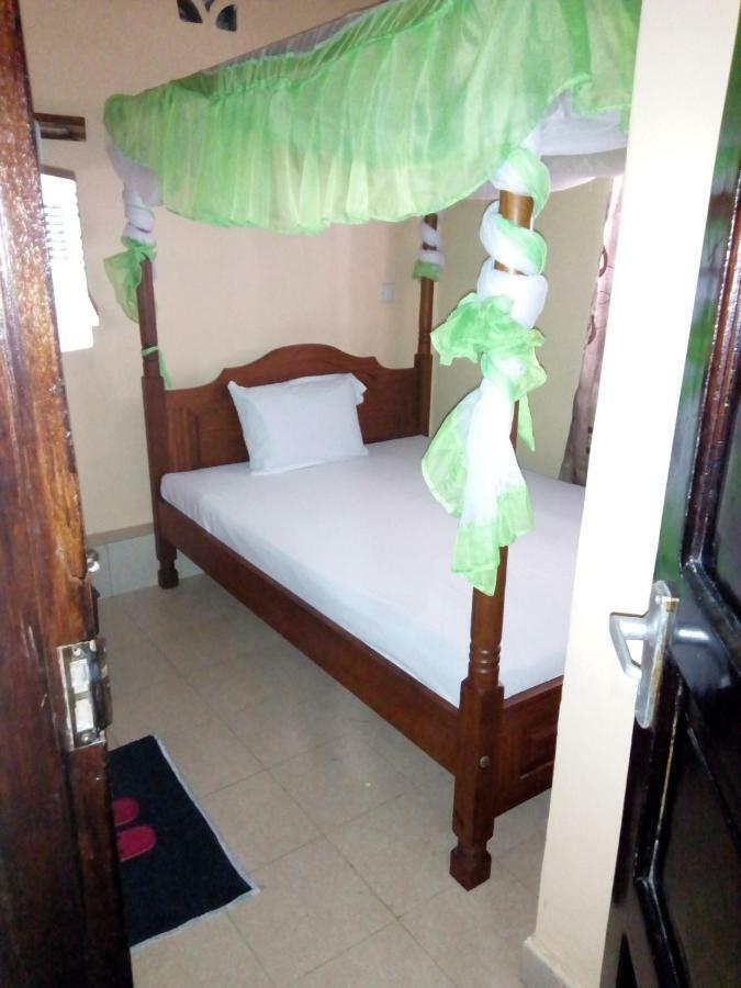 Mali Guest House Kisauni Luaran gambar